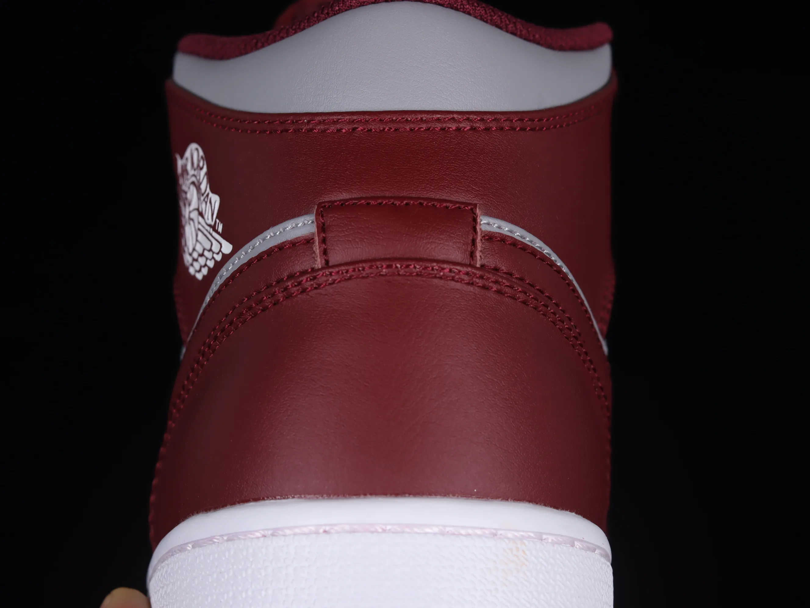 All categories Air Jordan Jordan series basketball shoes Air Jordan 1 Mid Air Jordan 1 Mid "Team Red" AJ1 Joe 1 wine red China basketball shoes DQ8426-615